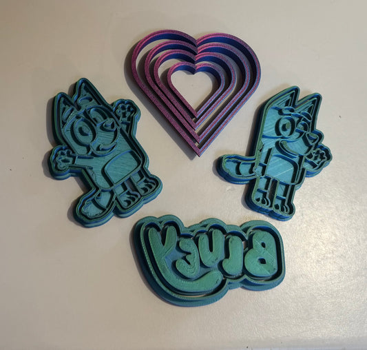 Bluey Valentine’s Cookie Cutter Set – Bake with Love! 💙🐾